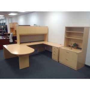 Maplewood Desks - Product Picture 5