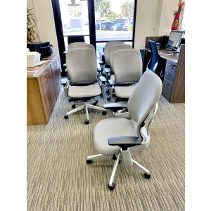 Steelcase Leap Chair V2 (Pre Owned) -  Product Picture 2