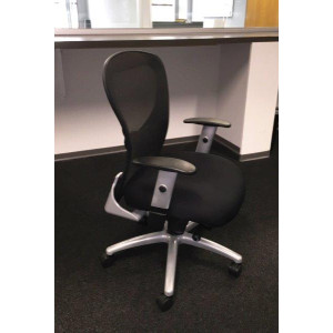 9 to 5 Strada Mid Back Mesh Chair -  Product Picture 2