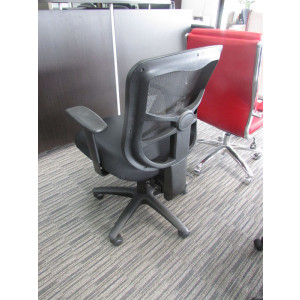 Mid Back Mesh Chair -  Product Picture 1