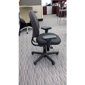 Steelcase Criterion Task chairs - Product Picture 3