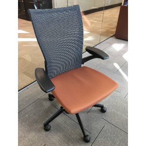 Haworth X99 Task Chair - Product Picture 1