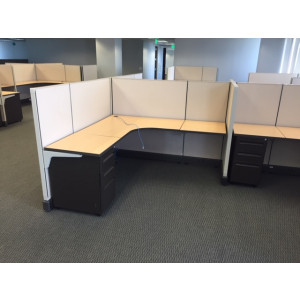 Herman Miller A02 (6' x 6') Cubicle -  Product Picture 1