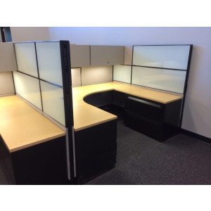 Refurb Blend Pre Owned Herman Miller Frosted Metallic Cubicle -  Product Picture 2