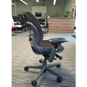 Steelcase HyBrid Leap Chairs Version 2 - Product Picture 4
