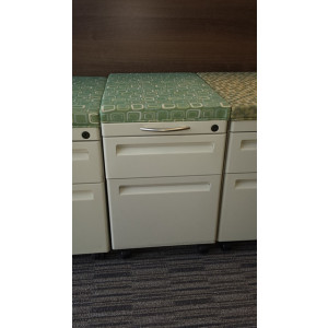 Mobile Pedestals with Cushion -  Product Picture 3