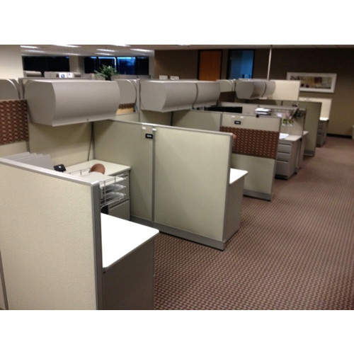 Haworth Unigroup Cubicles (6 x 6)