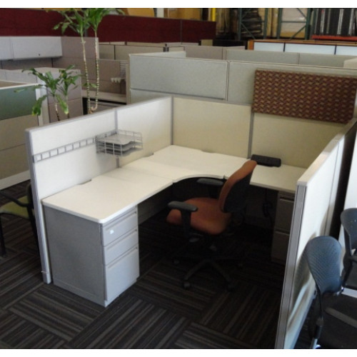 Haworth Unigroup Cubicles (6 x 6)