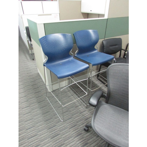 The Perfect Blue Diva Lunch Room Stool