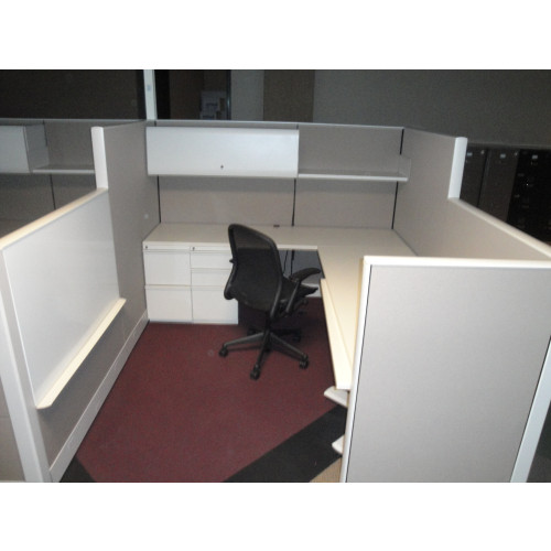Knoll Dividends Cubicles (7 x 8)