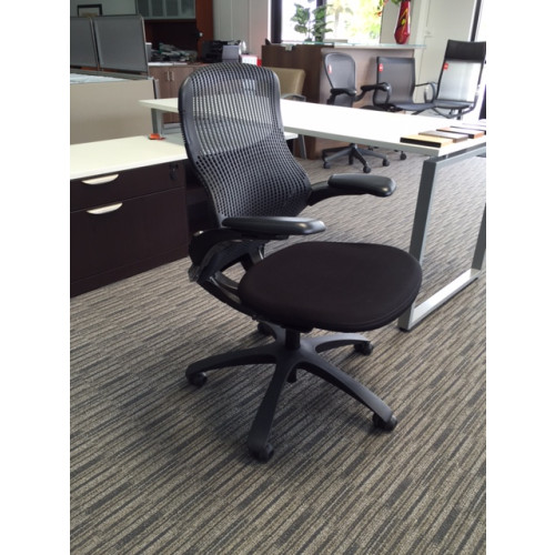 Knoll Generation Task Chair