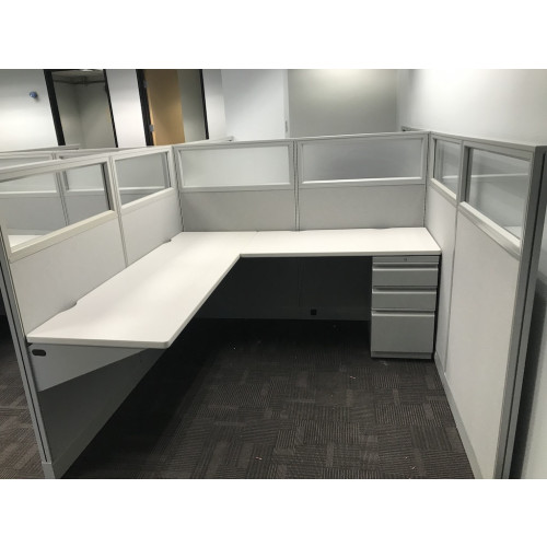 Pre Owned Hon Initiate Cubicle Units 