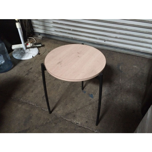 Maple Round Side Table