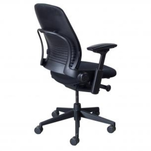 Steelcase Leap Chair V2 (Pre Owned)