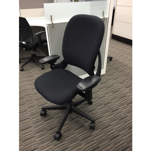 Steelcase Leap Chair V1