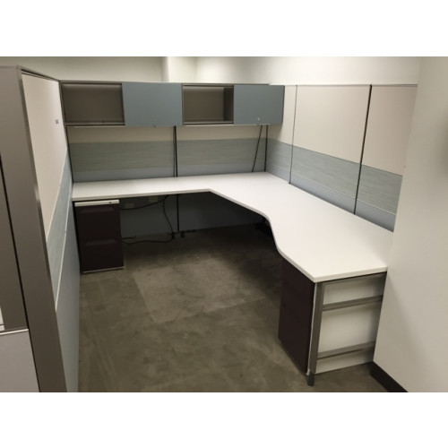 Herman Miller Vivo Cubicle (7' x 6')