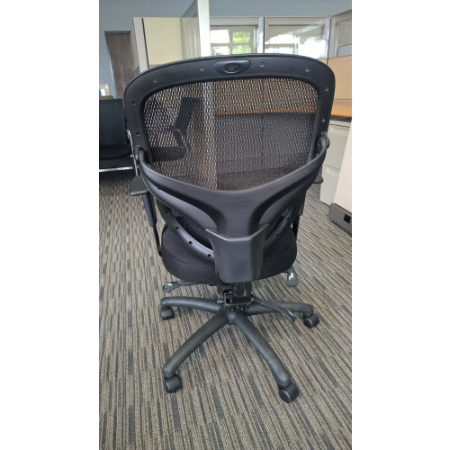 The Perfect Boss Mesh Task Chair B6338